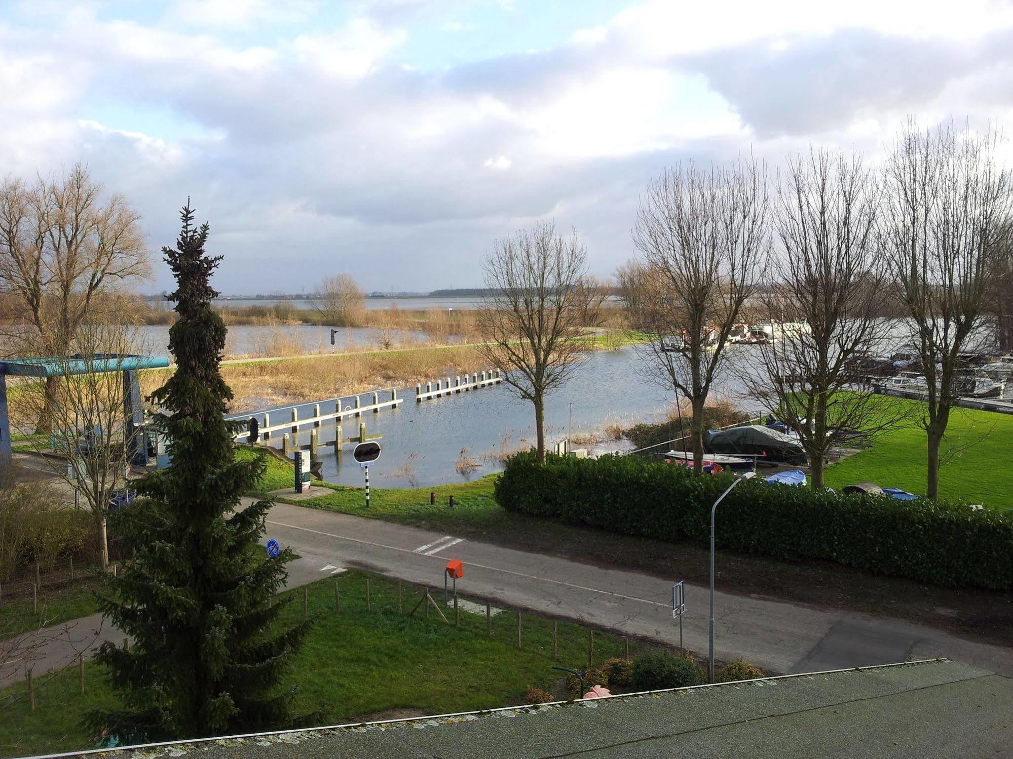 De Brabantse Biesbosch Ξενοδοχείο Werkendam Εξωτερικό φωτογραφία