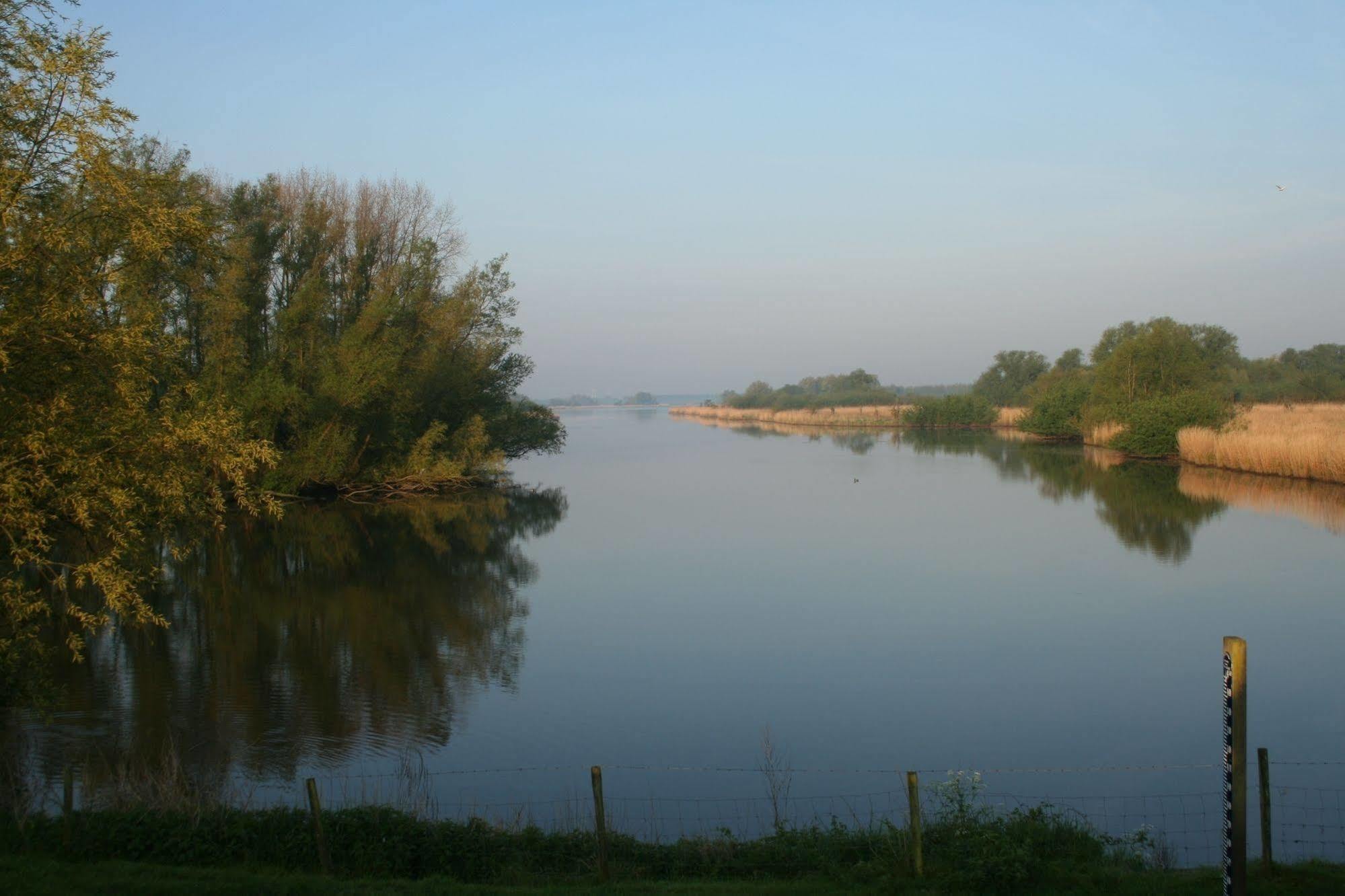 De Brabantse Biesbosch Ξενοδοχείο Werkendam Εξωτερικό φωτογραφία